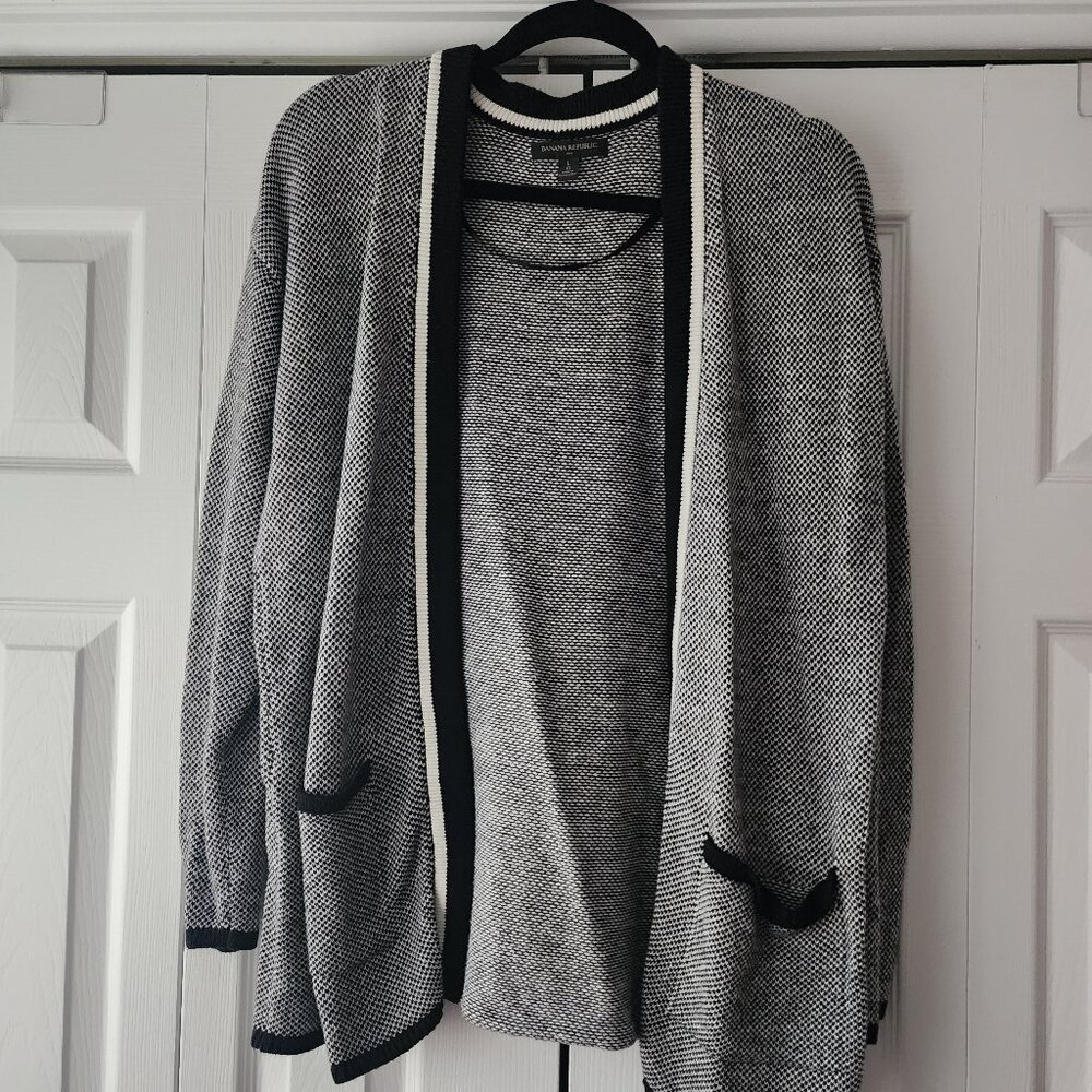 Banana Republic Black & White Knit Open Cardigan